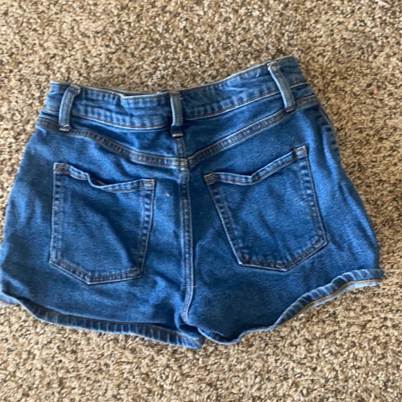 Jean shorts - Picture 2 of 2
